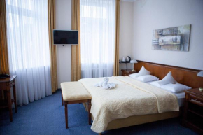  Hotel Baden  Бон